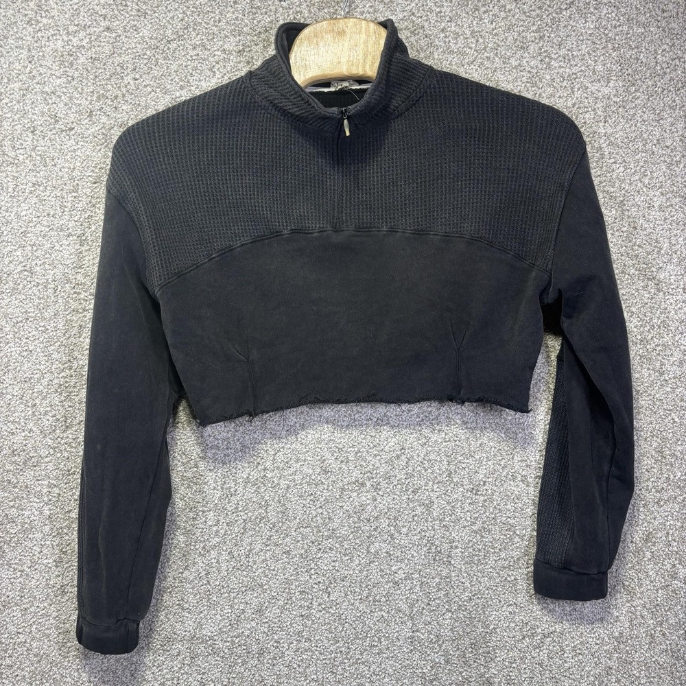 POL Shirt Womens Medium Black Waffle Knit Cropped 1/2 Zip Mock Neck Long Sleeve
